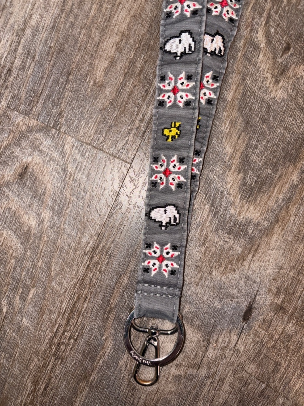 Vera Bradley Peanuts Gray Wide Lanyard Ski Slope Snoopy Woodstock ID Ring
